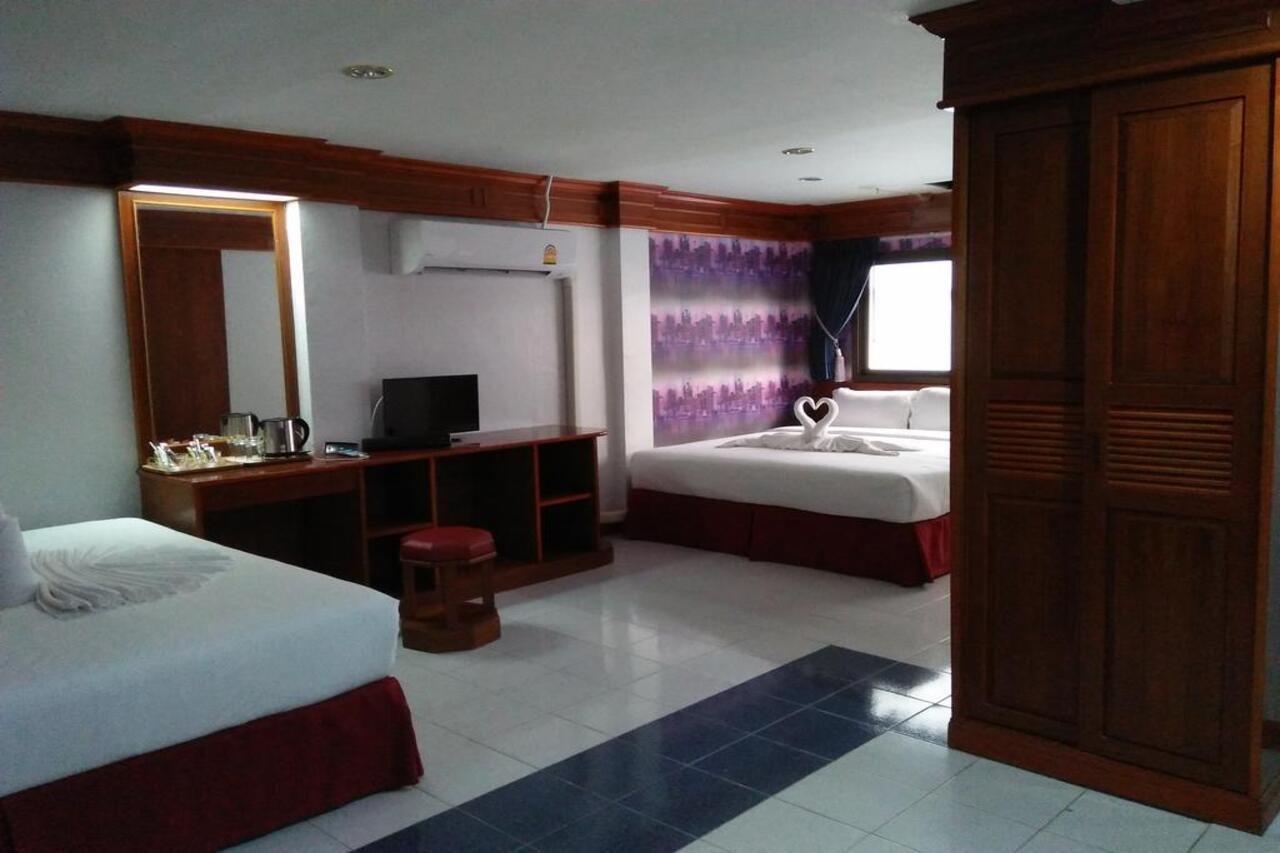 Taj Phuket Inn パトン エクステリア 写真